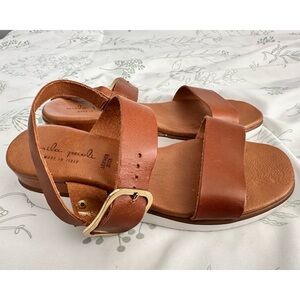 Mila Paoli leather sandals - made in Italy - size 8